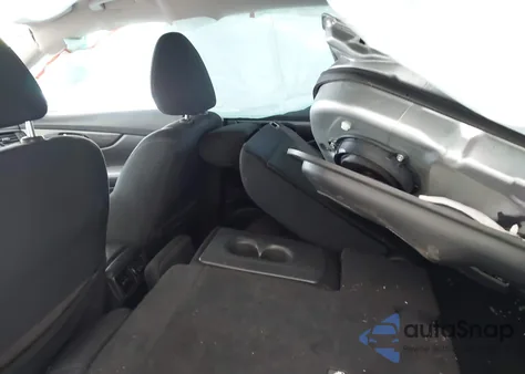 2017 Nissan Rogue Sv из США, поврежденный, VIN KNMAT2MT8HP524947